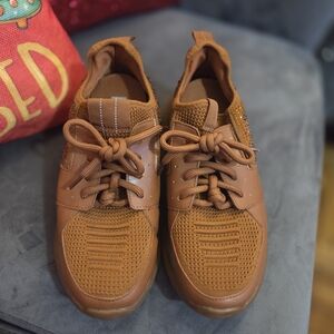 Steve Madden Brown Sneakers